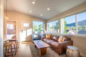 Golden Cottage Near Red Rocks and Denver!
